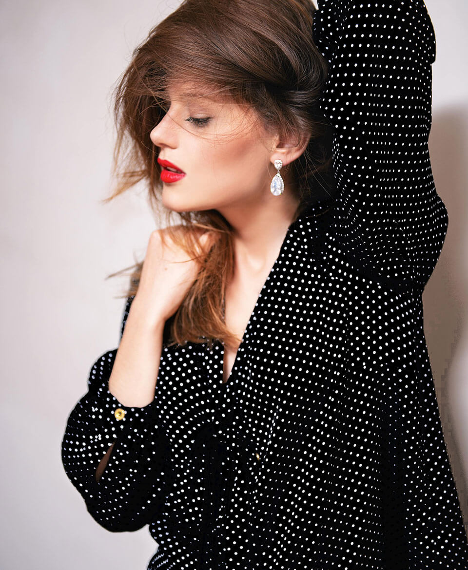 img-06-a-black img 06 a black